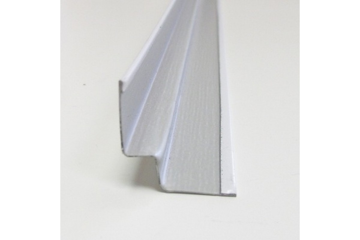 ugol-pll-cesal-3313-metallik-w-obraznii-a2562-1200x800