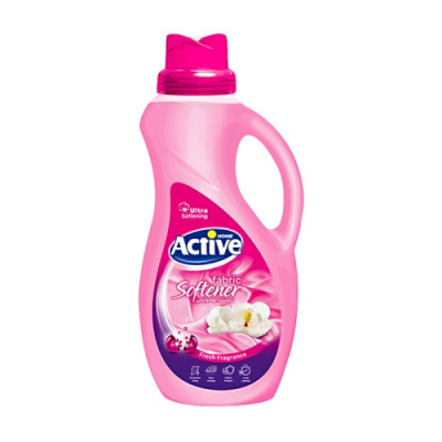 На фото изображено Актив кондиционер  1,5л. Роза 